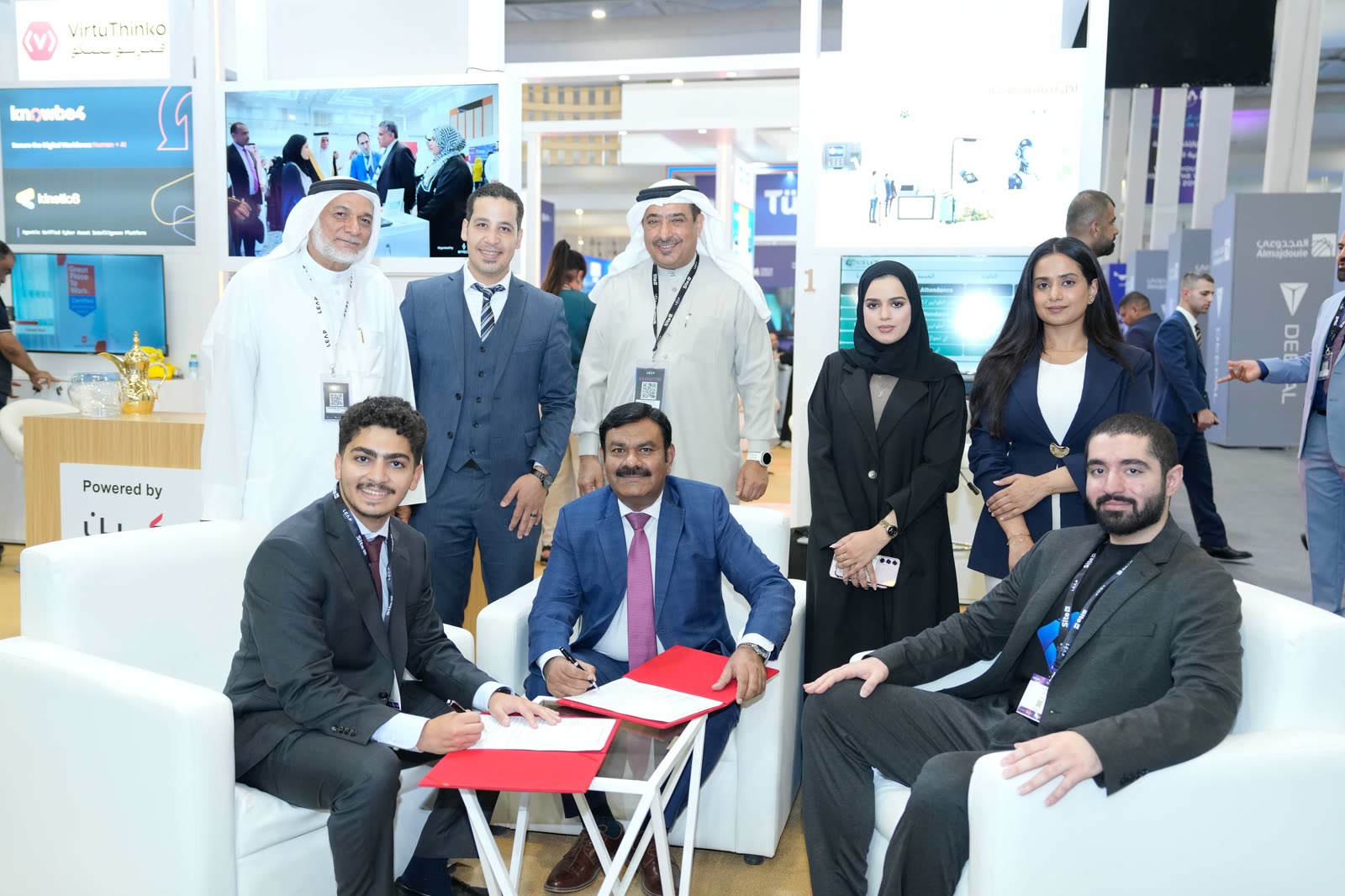 ACME and Vivid Algorithms leadership at the LEAP 2026 partnership signing