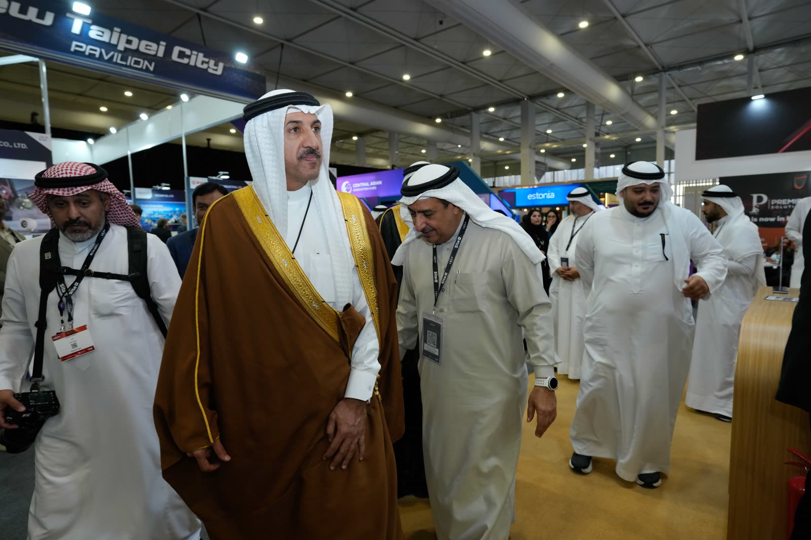ACME team briefing the Minister of Transportation and Telecommunications at LEAP 2026